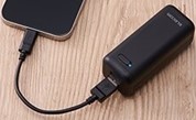 乾電池式モバイルバッテリー