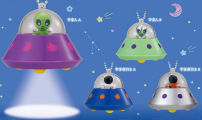 宇宙のなかま UFOライトマスコットチャーム